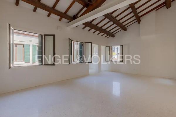 appartamento in vendita a Venezia in zona Sestiere Cannaregio