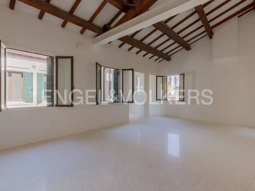 appartamento in vendita a Venezia in zona Sestiere Cannaregio