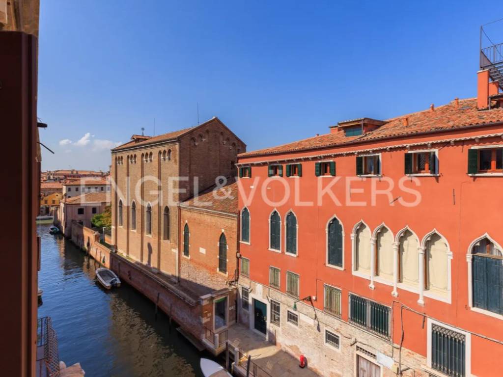 appartamento in vendita a Venezia in zona Sestiere Cannaregio