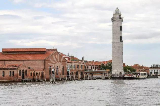 negozio in vendita a Venezia in zona Murano