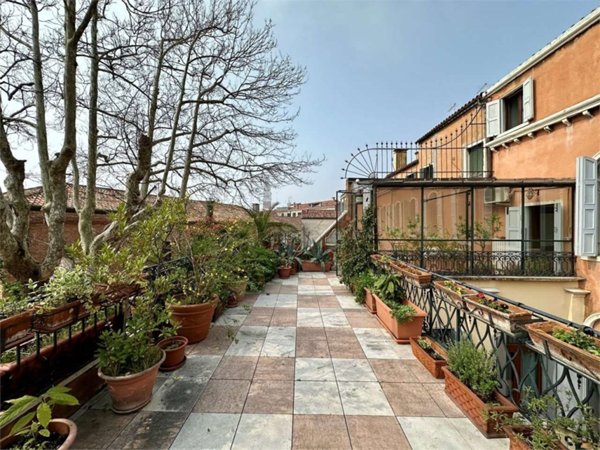 appartamento in vendita a Venezia in zona Sestiere San Marco