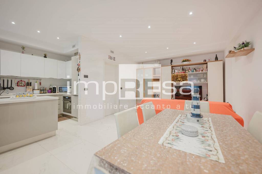 appartamento in vendita a Venezia in zona Lido di Venezia