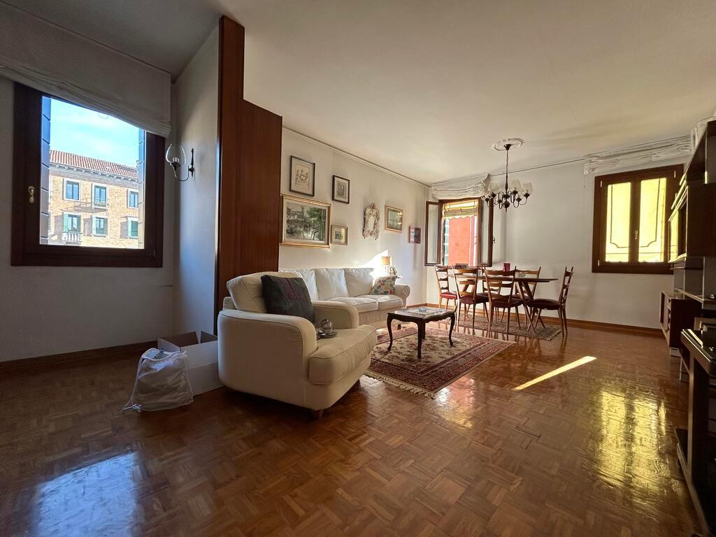 appartamento in vendita a Venezia in zona Sestiere Santa Croce