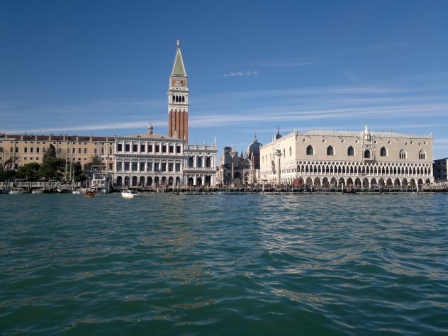 negozio in vendita a Venezia in zona Sestiere Cannaregio