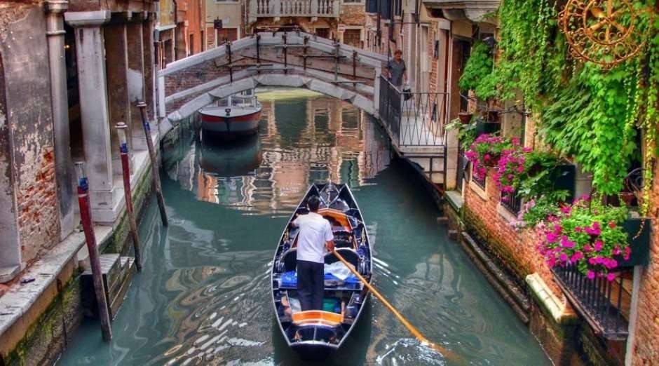 negozio in vendita a Venezia in zona Sestiere Cannaregio