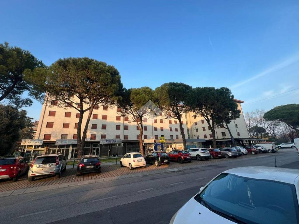 negozio in vendita a Venezia in zona Mestre