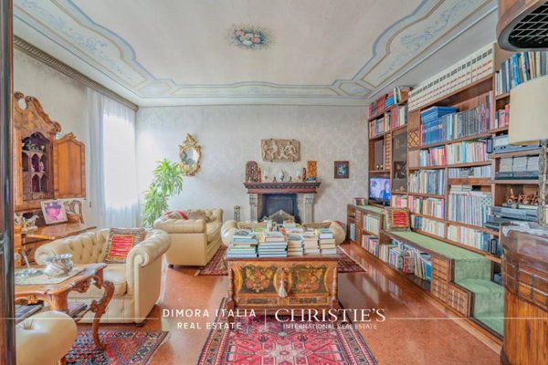 appartamento in vendita a Venezia in zona Sestiere Santa Croce