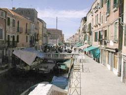 casa indipendente in vendita a Venezia in zona Sestiere Castello