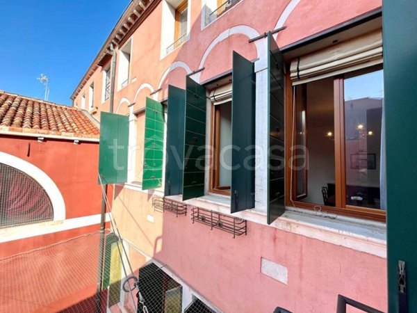 appartamento in vendita a Venezia in zona Murano