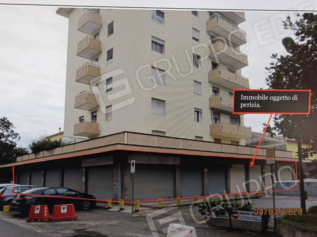 negozio in vendita a Venezia in zona Favaro Veneto