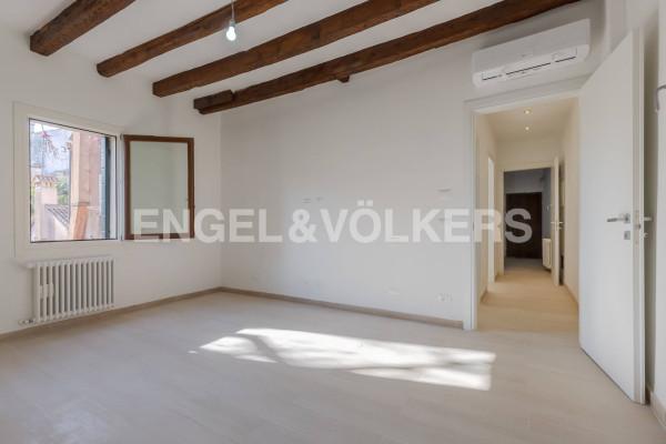 appartamento in vendita a Venezia in zona Sestiere Santa Croce