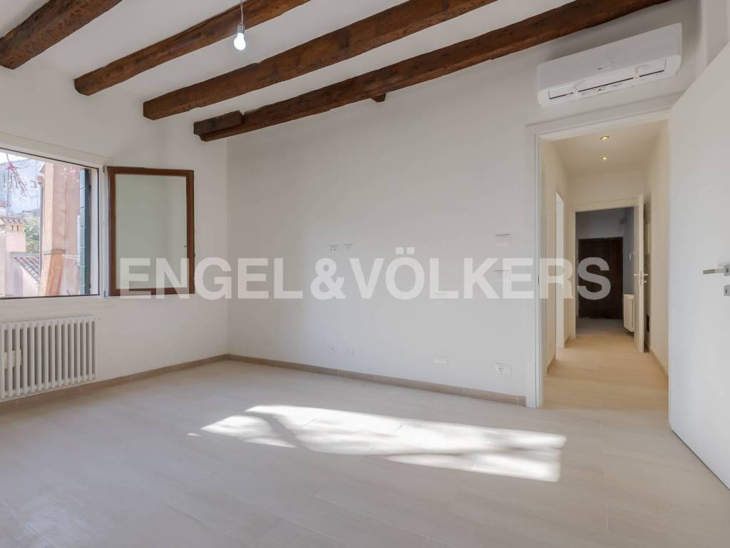 appartamento in vendita a Venezia in zona Sestiere Santa Croce