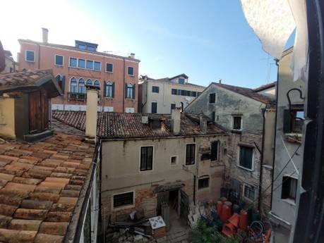 appartamento in vendita a Venezia in zona Sestiere San Polo