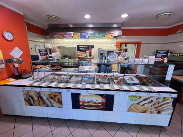 negozio in vendita a Venezia in zona Mestre