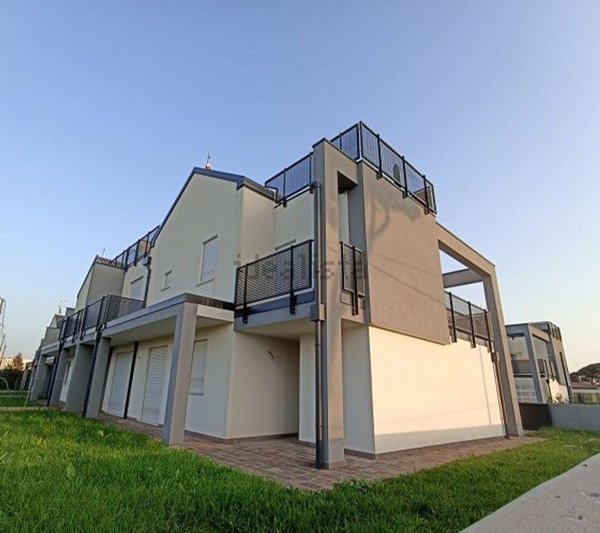 casa indipendente in vendita a Venezia in zona Campalto