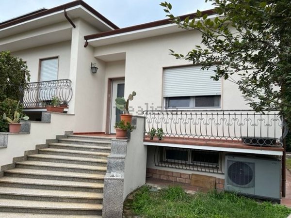casa indipendente in vendita a Venezia in zona Mestre