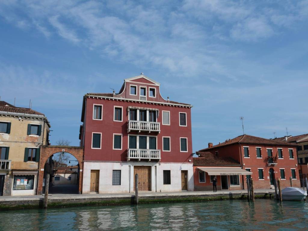 appartamento in vendita a Venezia in zona Murano