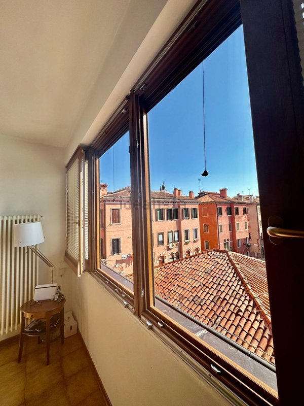appartamento in vendita a Venezia in zona Giudecca
