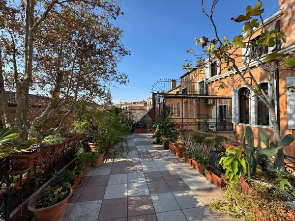appartamento in vendita a Venezia in zona Sestiere Castello