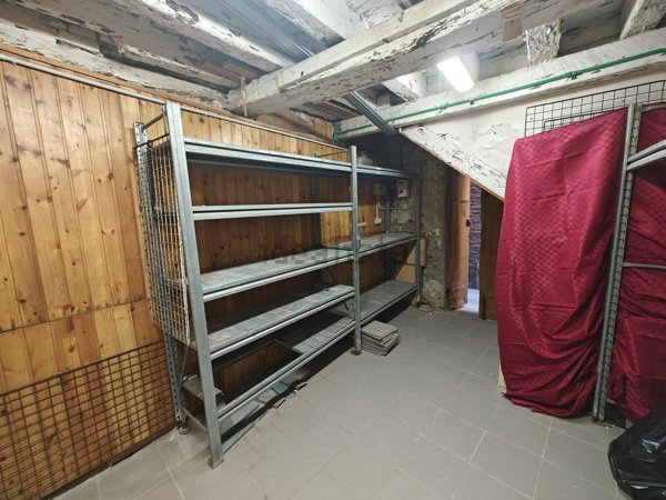 locale di sgombero in vendita a Venezia in zona Mestre