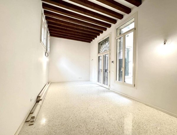 appartamento in vendita a Venezia in zona Sestiere Cannaregio