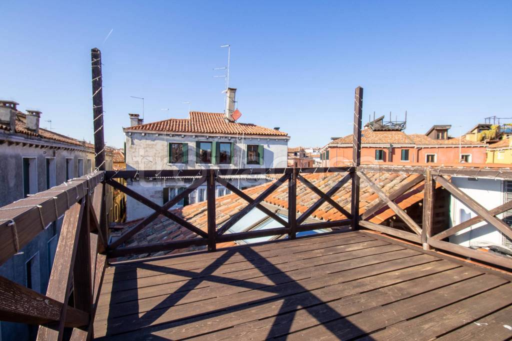 appartamento in vendita a Venezia in zona Murano