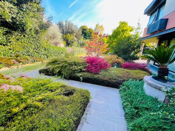 casa indipendente in vendita a Venezia in zona Mestre