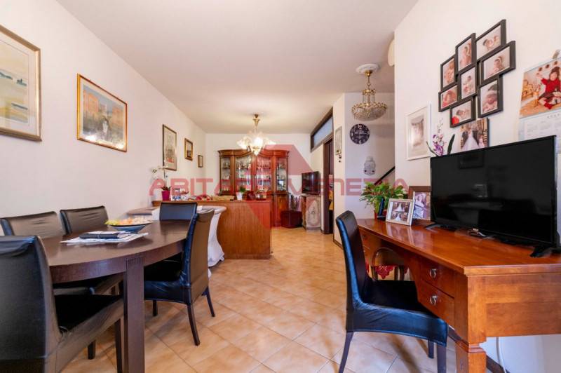casa indipendente in vendita a Venezia in zona Lido di Venezia
