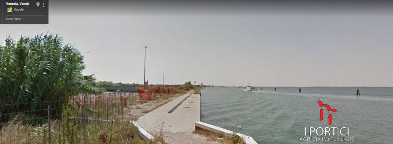 terreno edificabile in vendita a Venezia in zona Pellestrina