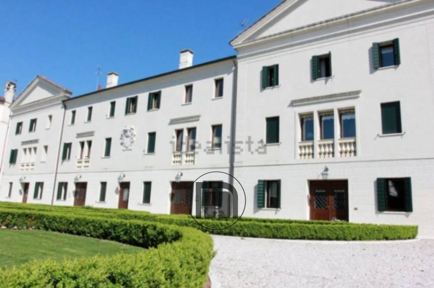 appartamento in vendita a Venezia in zona Zelarino