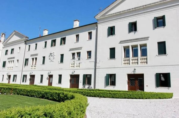 appartamento in vendita a Venezia in zona Trivignano
