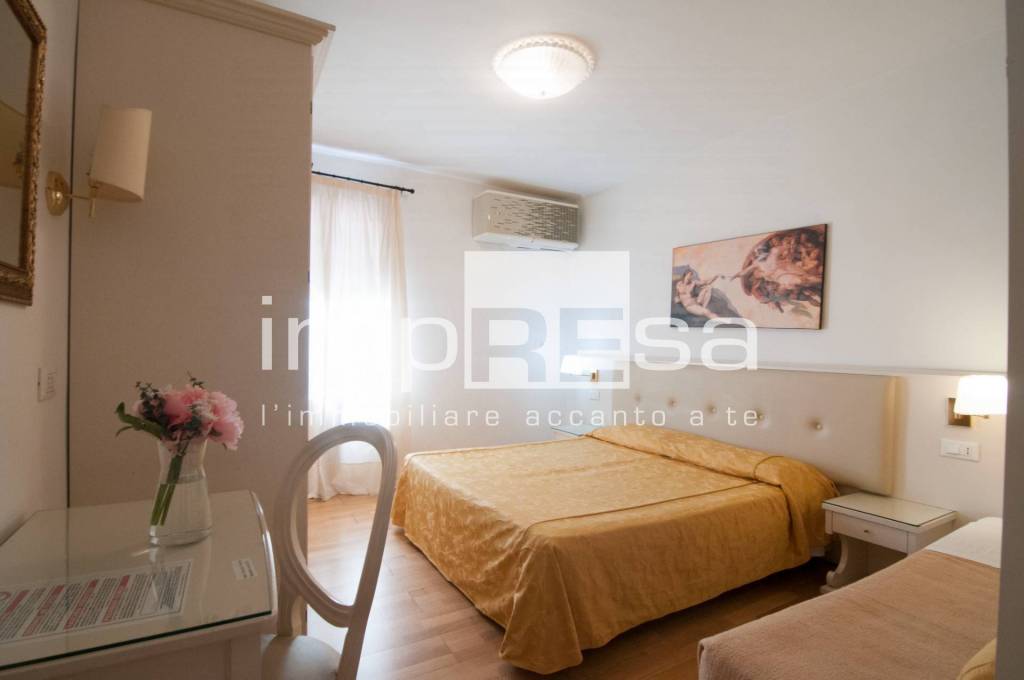 negozio in vendita a Venezia in zona Sestiere Santa Croce