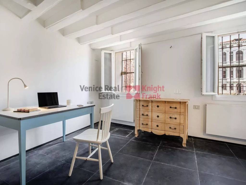 appartamento in vendita a Venezia in zona Sestiere Santa Croce