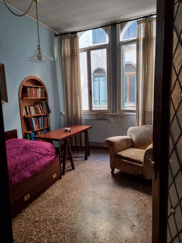 appartamento in vendita a Venezia in zona Sestiere Santa Croce