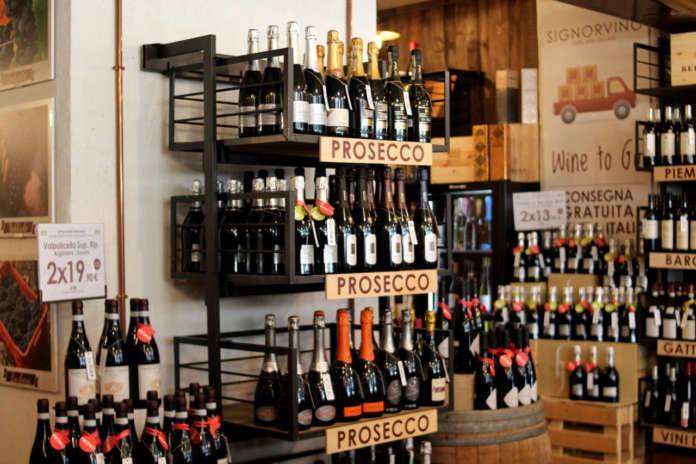 negozio in vendita a Venezia in zona Sestiere San Polo