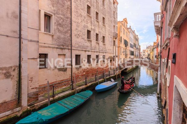 appartamento in vendita a Venezia in zona Sestiere Castello