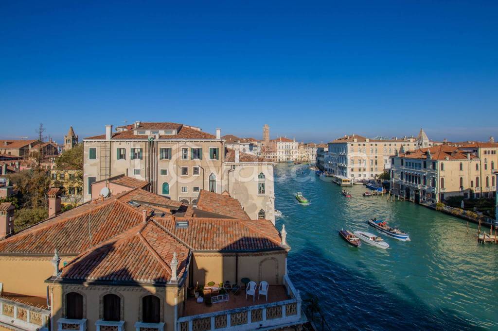 appartamento in vendita a Venezia in zona Sestiere Dorsoduro