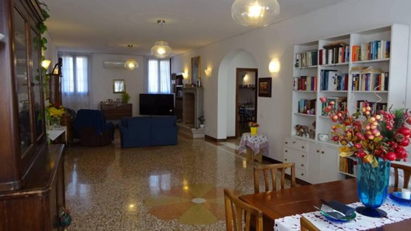 appartamento in vendita a Venezia in zona Mestre