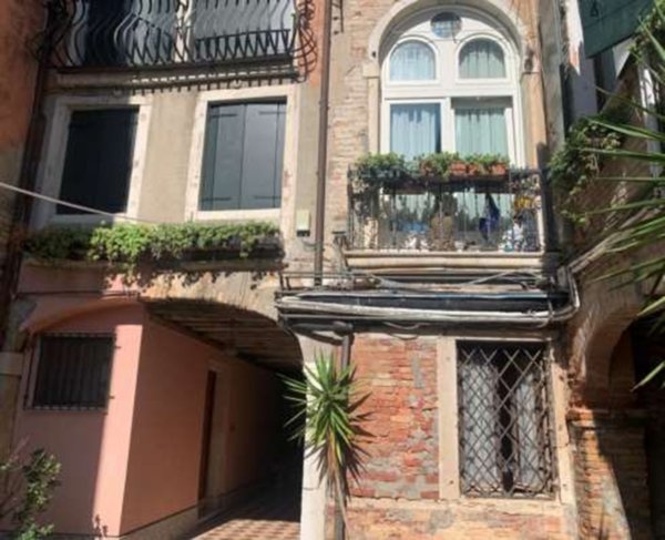 appartamento in vendita a Venezia in zona Sestiere Castello