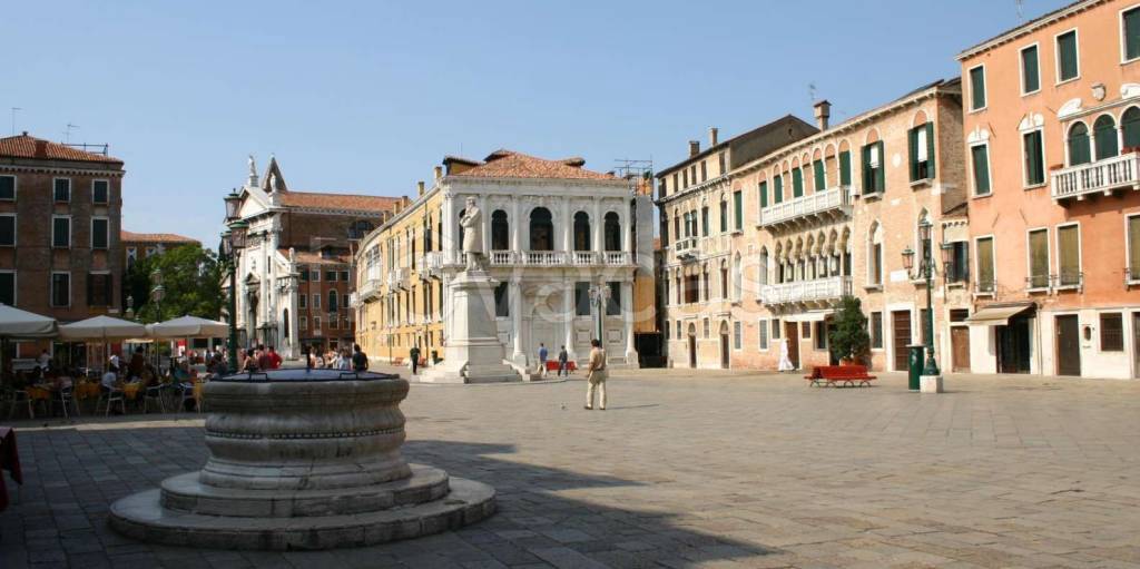 appartamento in vendita a Venezia in zona Murano