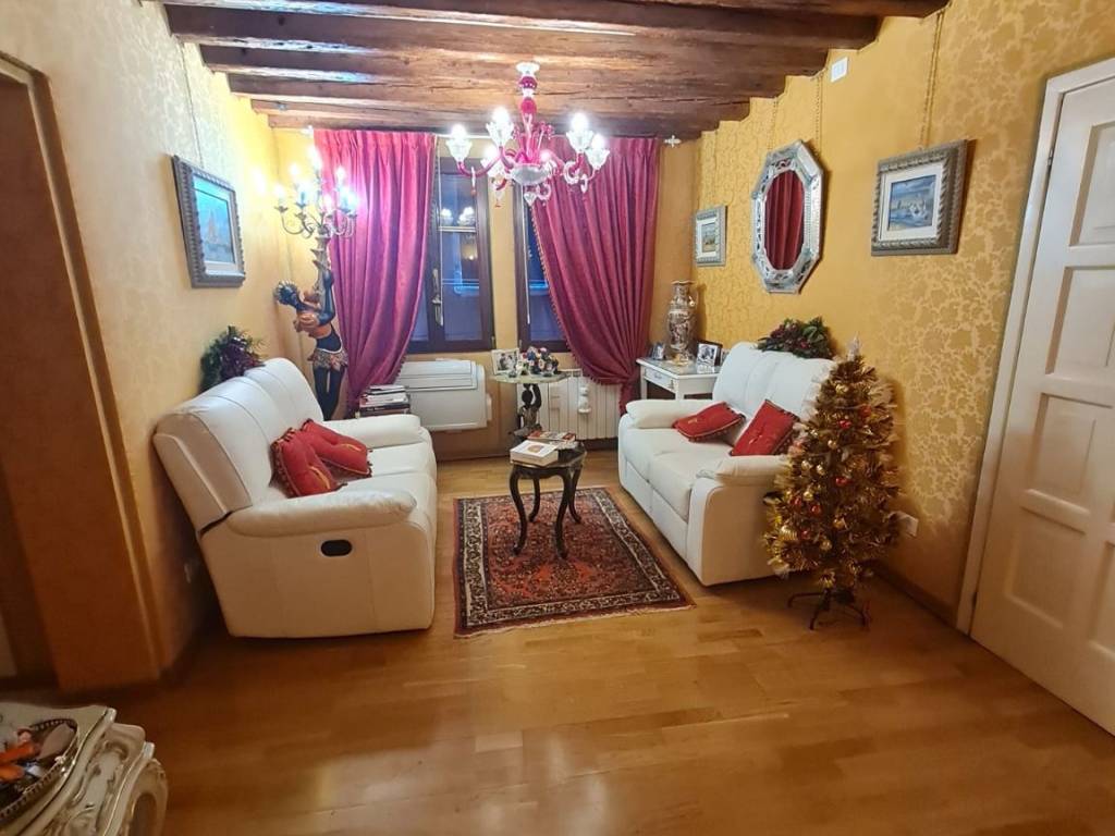appartamento in vendita a Venezia in zona Sestiere Cannaregio