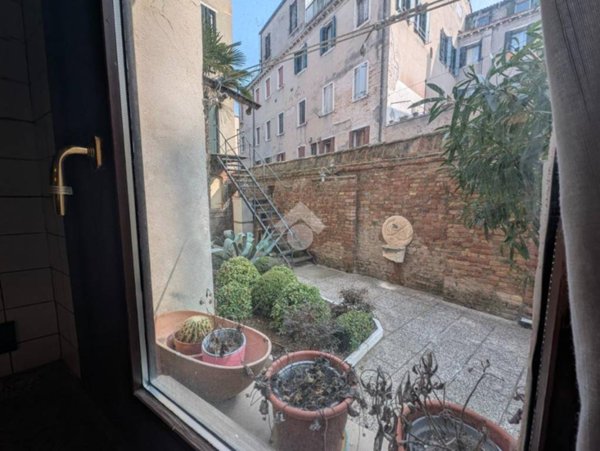 appartamento in vendita a Venezia in zona Sestiere Cannaregio