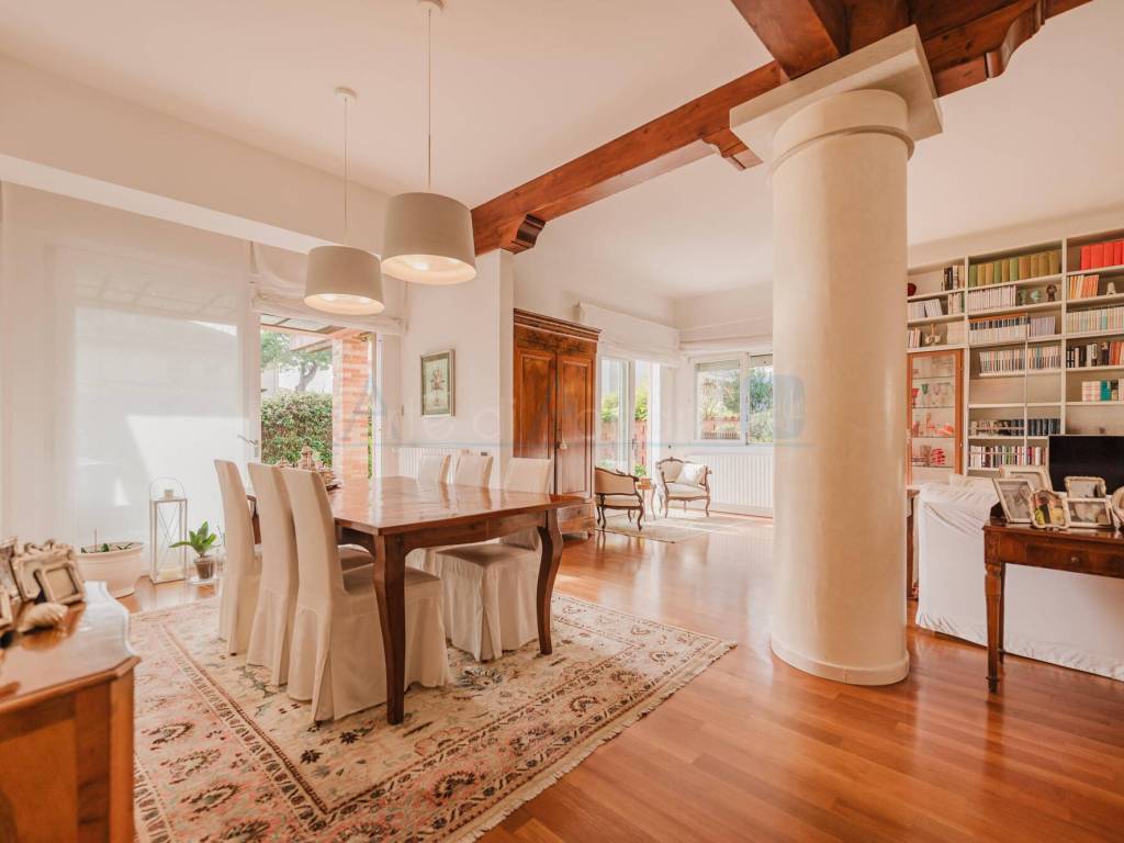 casa indipendente in vendita a Venezia in zona Lido di Venezia