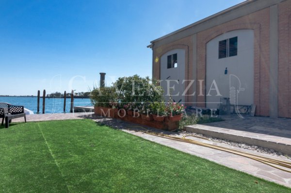 appartamento in vendita a Venezia in zona Giudecca