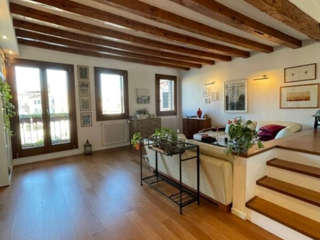 appartamento in vendita a Venezia in zona Sestiere Castello