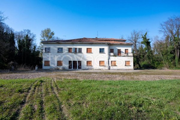 casa indipendente in vendita a Venezia in zona Mestre