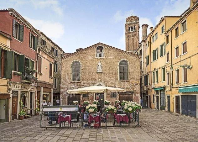 trivano in vendita a Venezia in zona Sestiere Dorsoduro