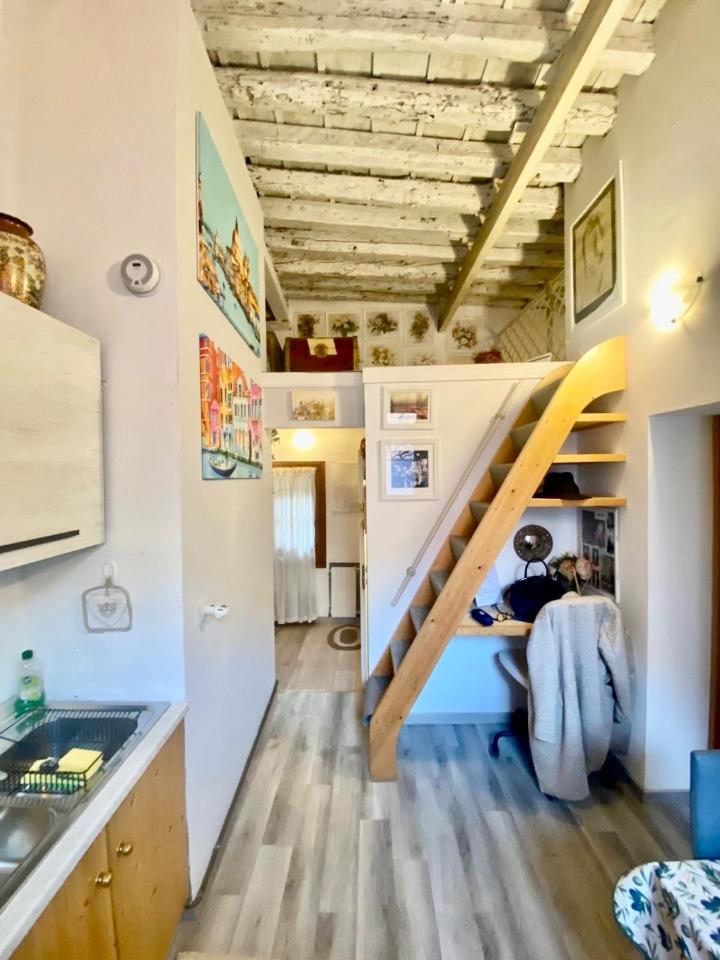 appartamento in vendita a Venezia in zona Sestiere Santa Croce