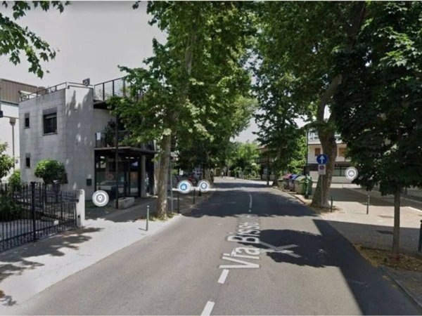 negozio in vendita a Venezia in zona Marghera