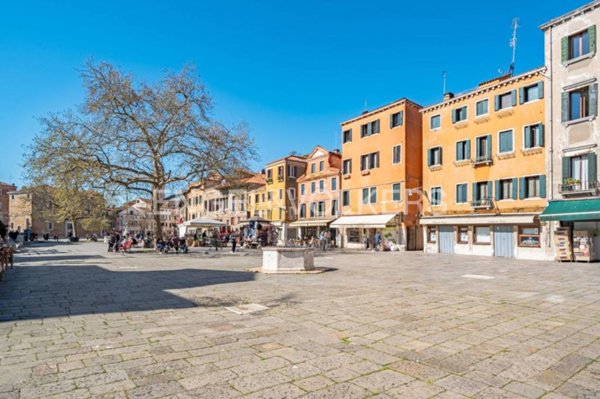 appartamento in vendita a Venezia in zona Sestiere Dorsoduro